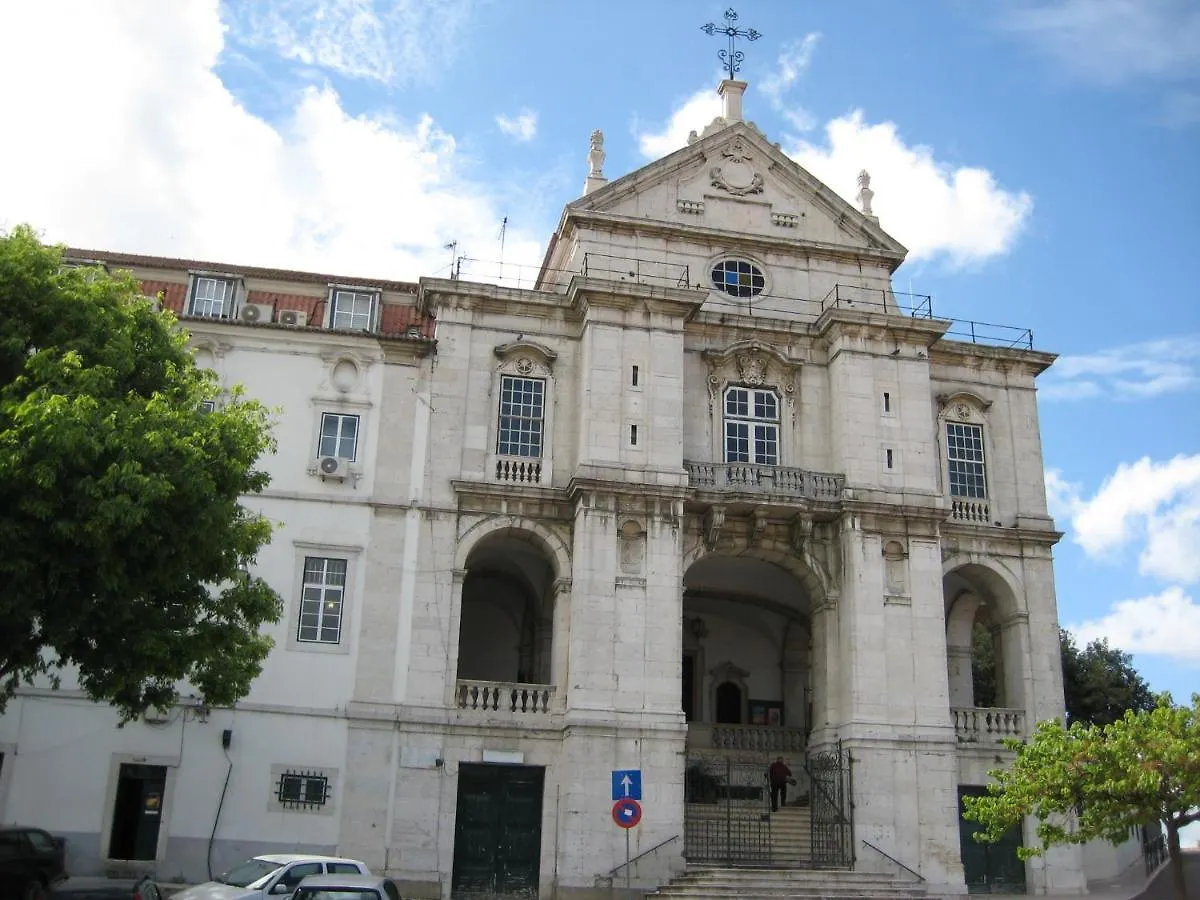 Charming Apartment For A Great Stay In Lisbon