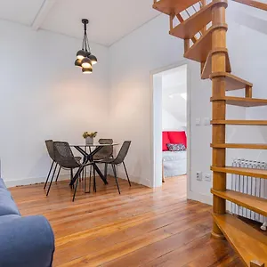 Apartment Alfama 2bdr Duplex W/ Balcony By Lovelystay, Lisbon