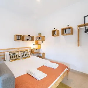 Apartment Hill House - No. 599b, Lisbon